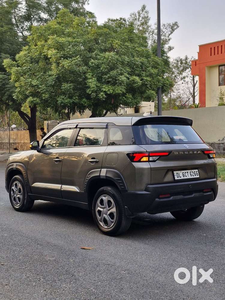 Maruti Suzuki Brezza 1.5 Lxi Smart Hybrid, 2024, Petrol