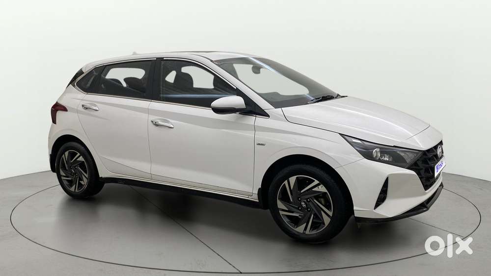 Hyundai New I20 1.2 Asta (o) Ivt, 2023, Petrol