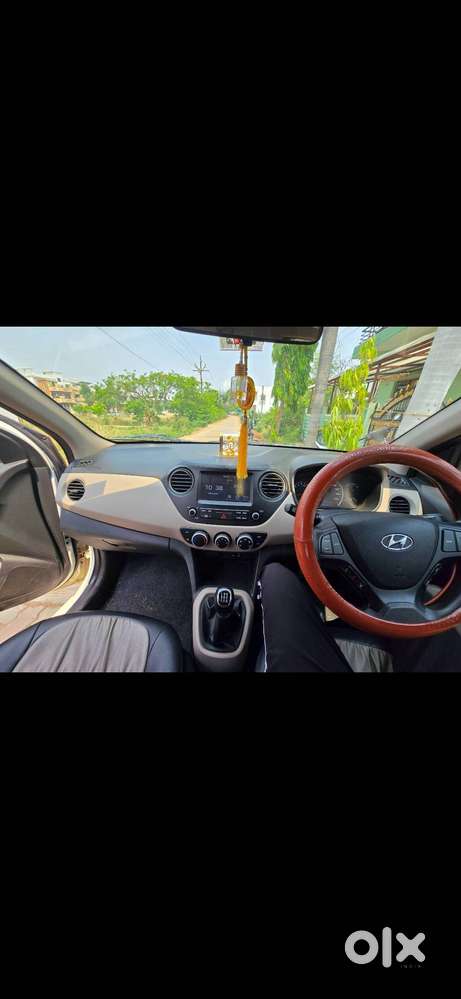 Center Lock Steering Mount Control Top Variant Features