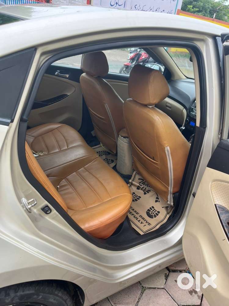 Hyundai Fluidic Verna 2011