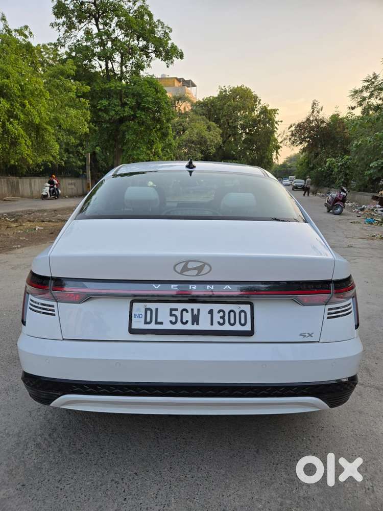 Hyundai Verna Sx (o) 1.5 Turbo Petrol Dct, 2025, Petrol