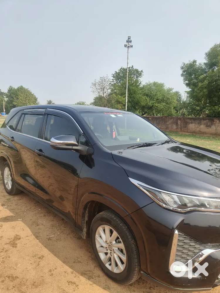 Toyota Innova Hycross 2024 Variant