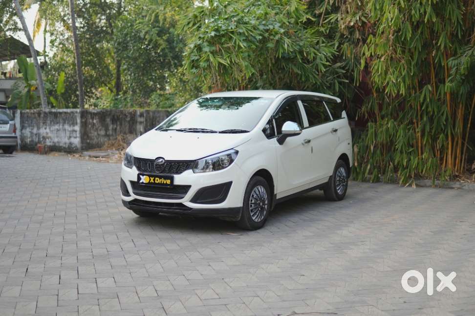 Mahindra Marazzo M2 8str, 2022