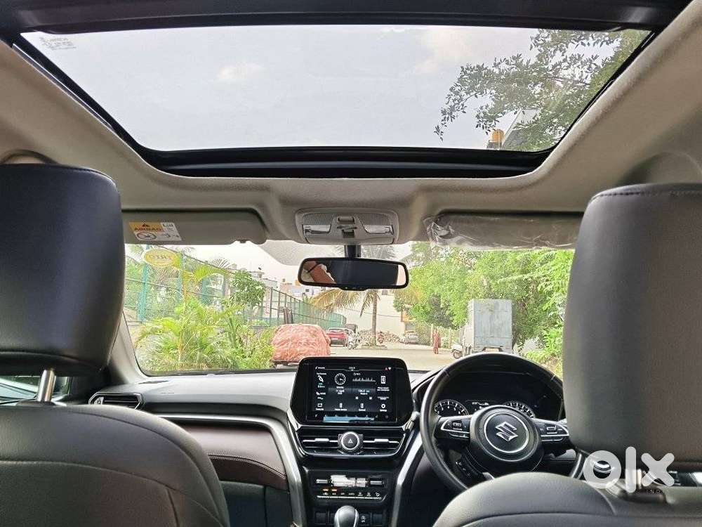 Maruti Suzuki Grand Vitara 1.5 Alpha Smart Hybrid At, 2023, Petrol