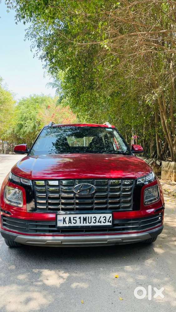 Hyundai Venue, 2023, Petrol