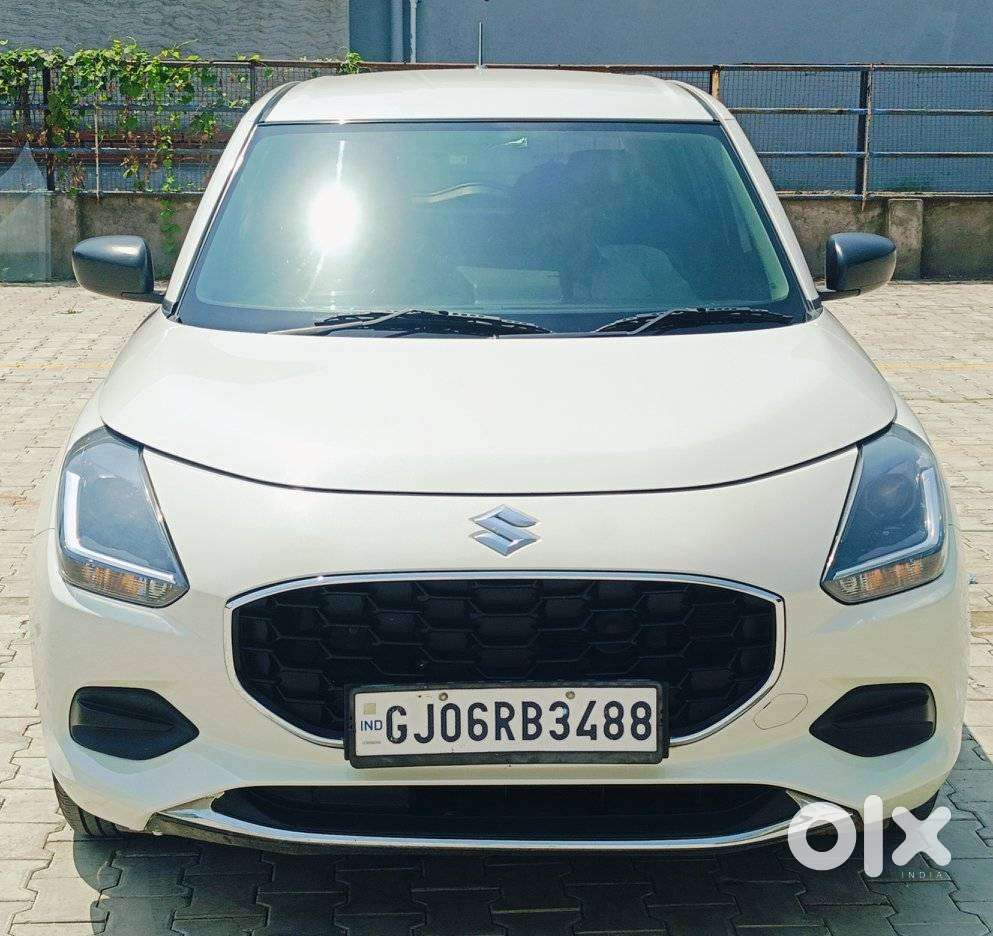 Maruti Suzuki Swift 1.2 Lxi (o), 2025, Petrol