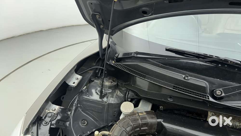 Maruti Suzuki Dzire 1.2 Vxi Amt, 2017, Petrol