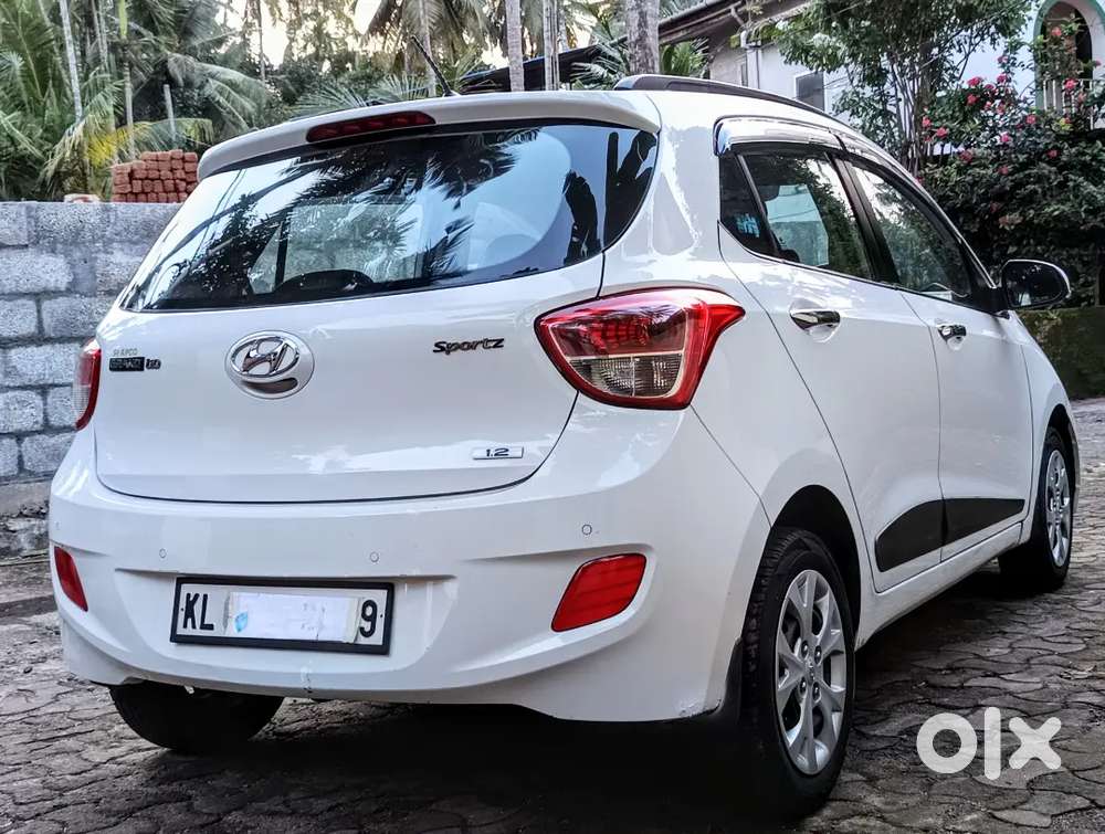 Low Km Driven Well Maintained Excellent Mint Condition Grand I10 Sprtz