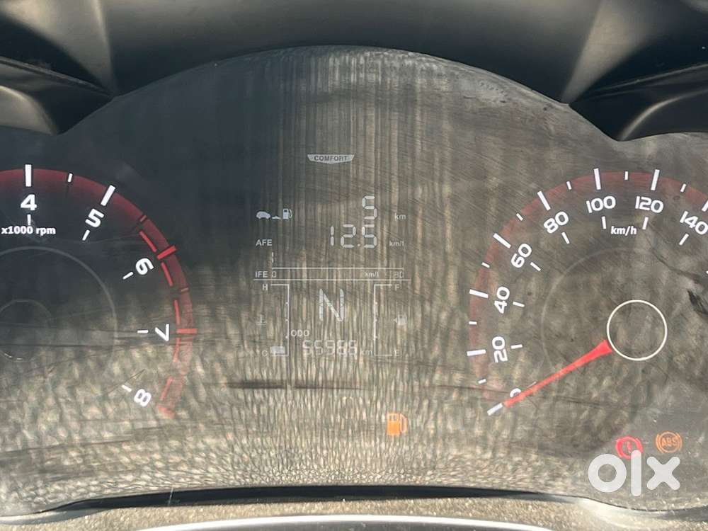 Mahindra Xuv300 2020 Petrol Well Maintained