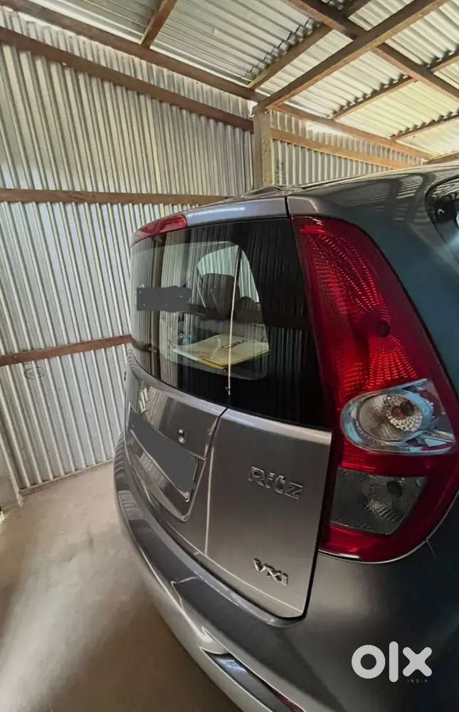 Maruti Suzuki Ritz Vxi 2012