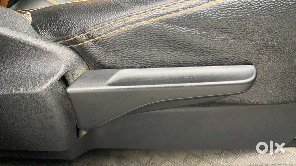 Skoda Kushaq 1.0 Tsi Ambition, 2022, Petrol