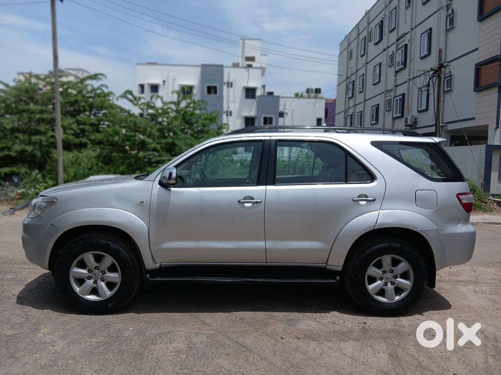 Toyota Fortuner 3.0 4x4 Manual, 2010, Diesel