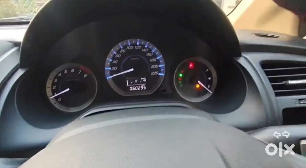 Low Km Driven Cvt Honda City Company Maintained