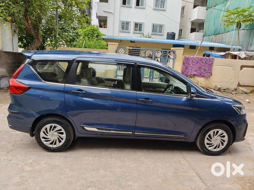 Maruti Suzuki Ertiga Vxi Shvs, 2023, Petrol