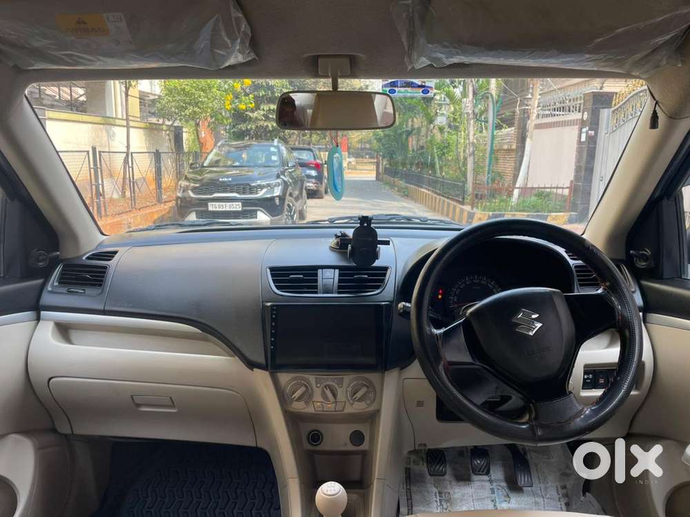 Maruti Suzuki Swift Dzire 1.3 Lxi, 2022, Cng & Hybrids