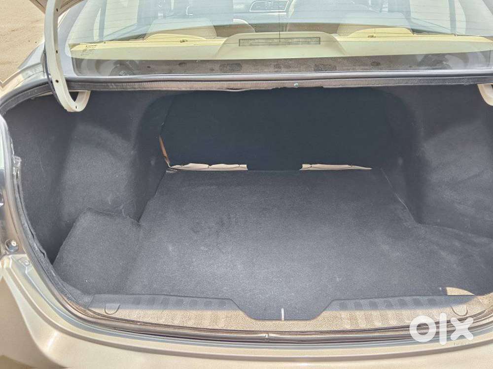 Maruti Suzuki Ciaz 2014-2017 At Zxi, 2016, Petrol