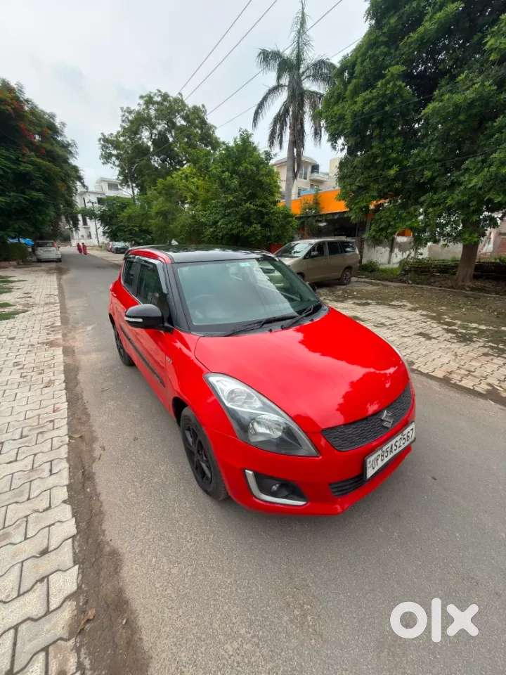 Maruti Suzuki Swift Vxi Optional, 2015, Petrol