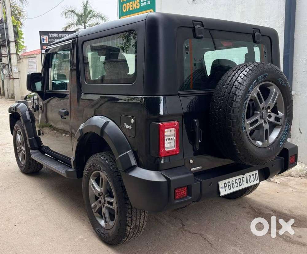 Mahindra Thar, 2023, Petrol