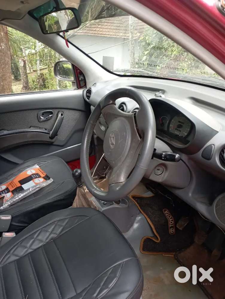 2005 Model Santro Sing
4 Power Windows
Ac 
Power Steering