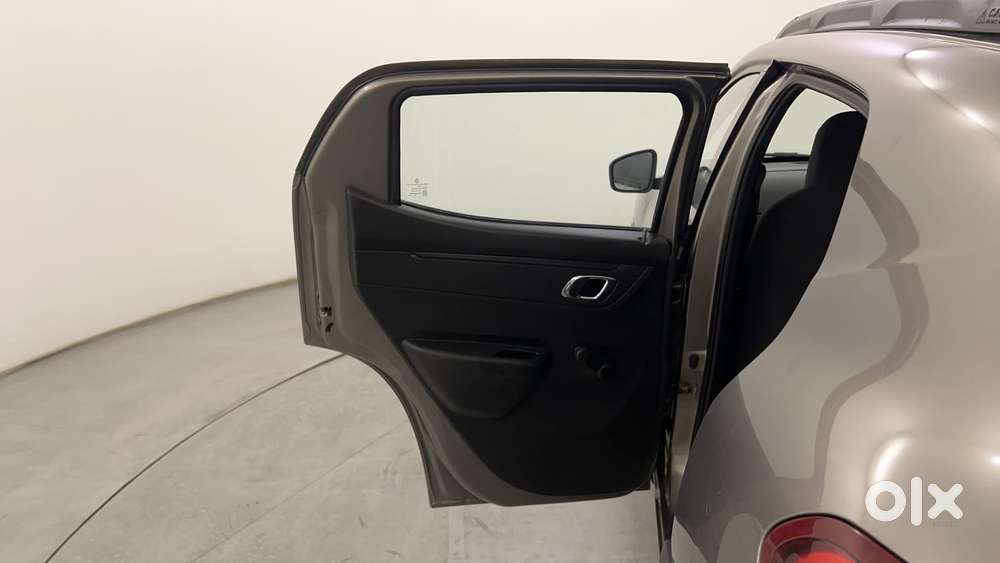Renault Kwid 1.0 Rxt Sce Special (o), 2018, Petrol