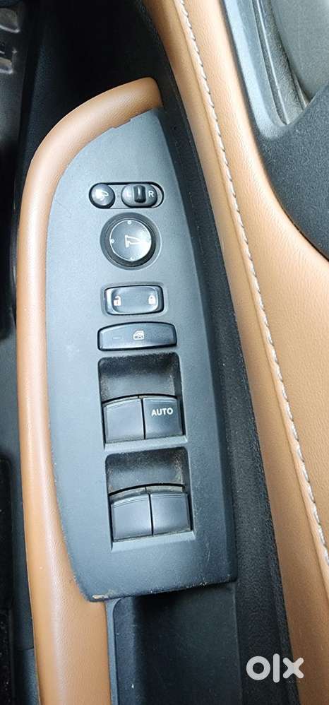 Honda Elevate Zx Cvt, 2023, Petrol