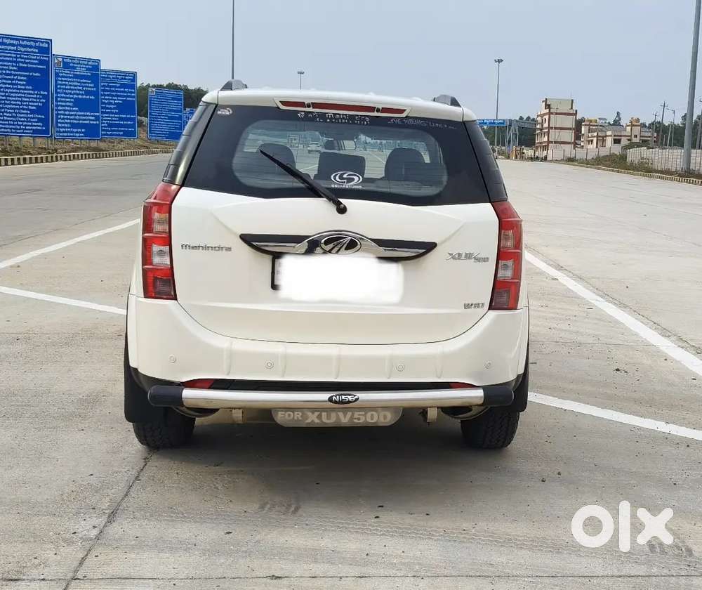 Xuv 500 W10