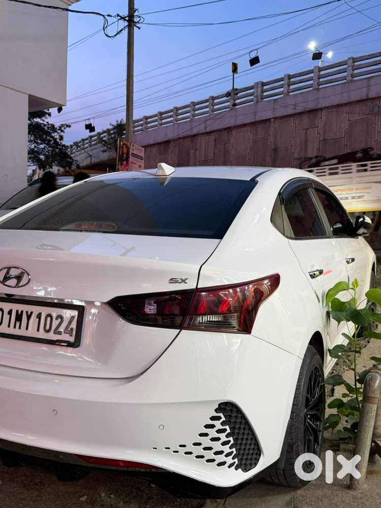Hyundai Verna 2022 Petrol Well Maintained