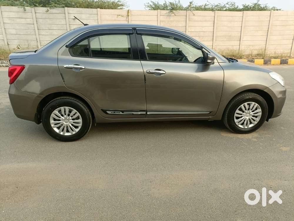 Maruti Suzuki Swift Dzire 1.3 Vxi, 2023, Petrol