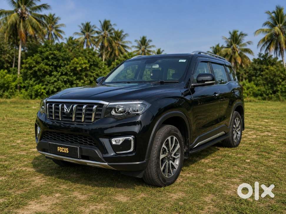 Mahindra Scorpio, 2023, Petrol