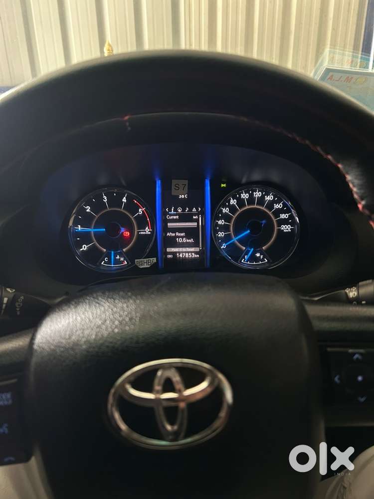 Toyota Fortuner 2.8 Diesel Manual 2018  Excellent Condition