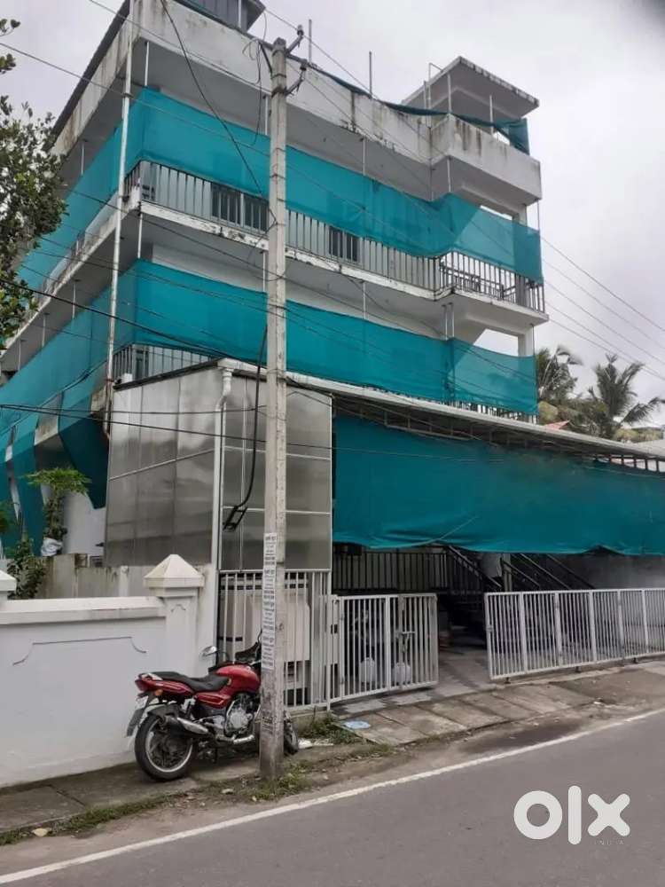 3000sqft 3 Storey Commercial Building for sale in Pachalam. For Sale