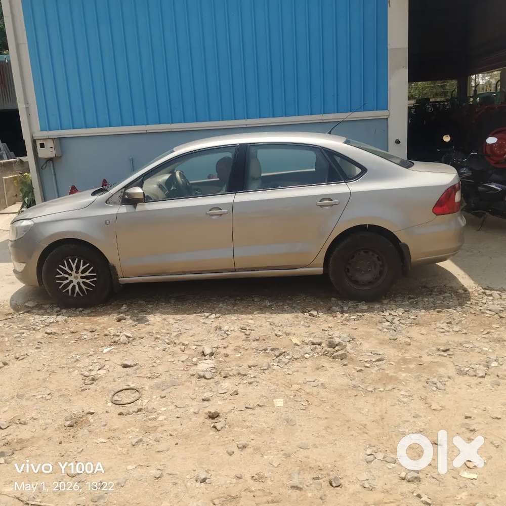 Skoda Rapid 2012 Diesel 72000 Km Driven