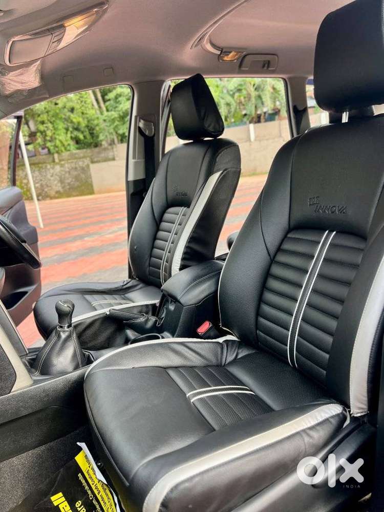 Toyota Innova Crysta 2.4 V 7 Str, 2016, Diesel