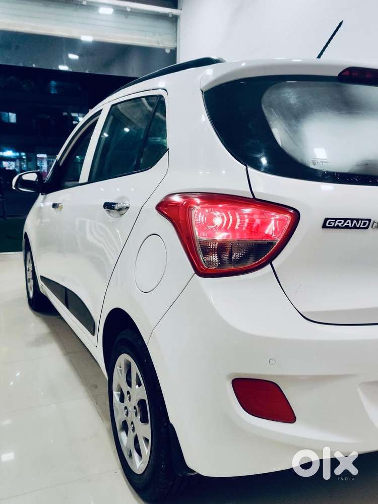 Hyundai Grand I10 Sportz(o) 1.2 Mt, 2014, Petrol