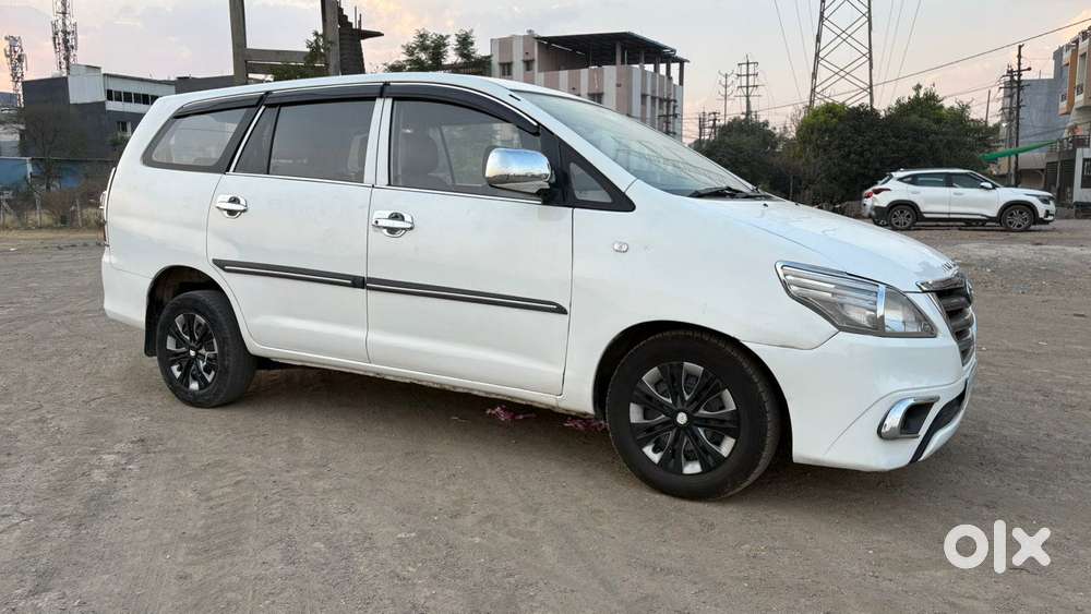 Toyota Innova 2.5 G (diesel) 7 Seater, 2015, Diesel
