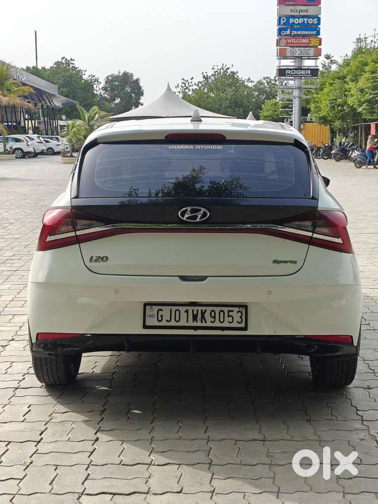 Hyundai I20 Sportz 1.2 Mt, 2023, Petrol