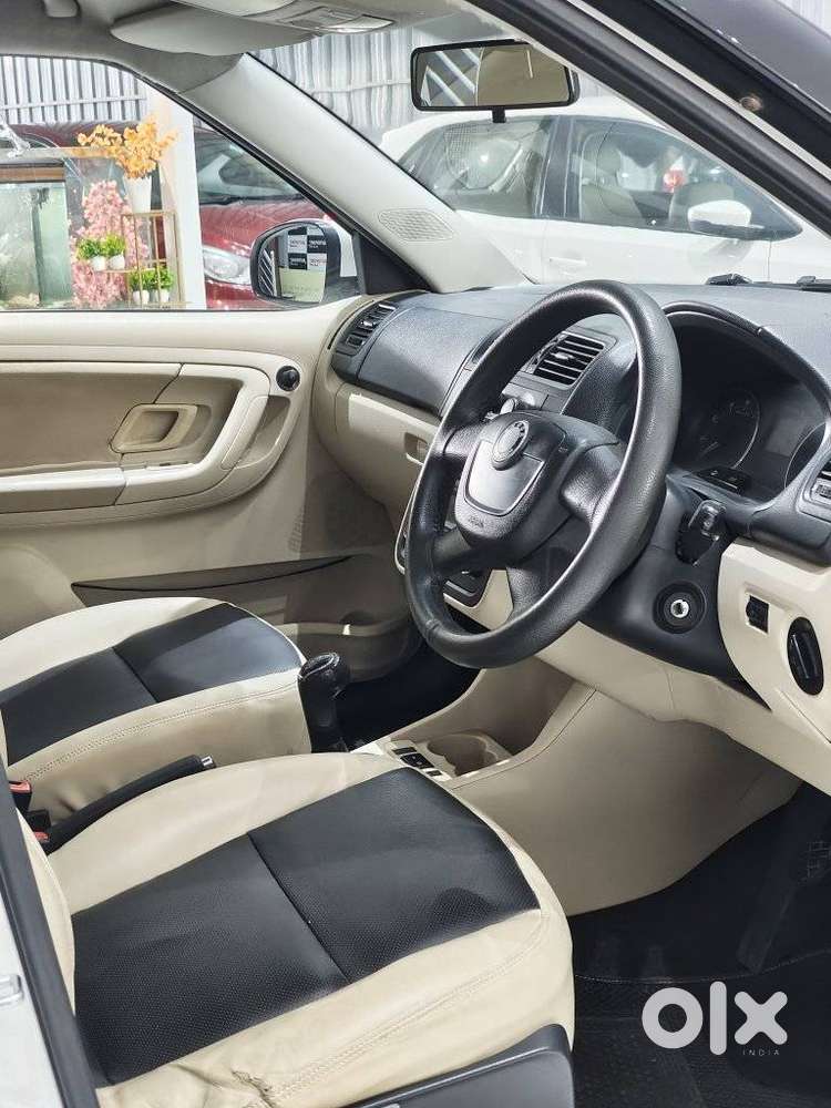 Skoda Fabia Elegance 1.4 Mpi, 2011, Petrol