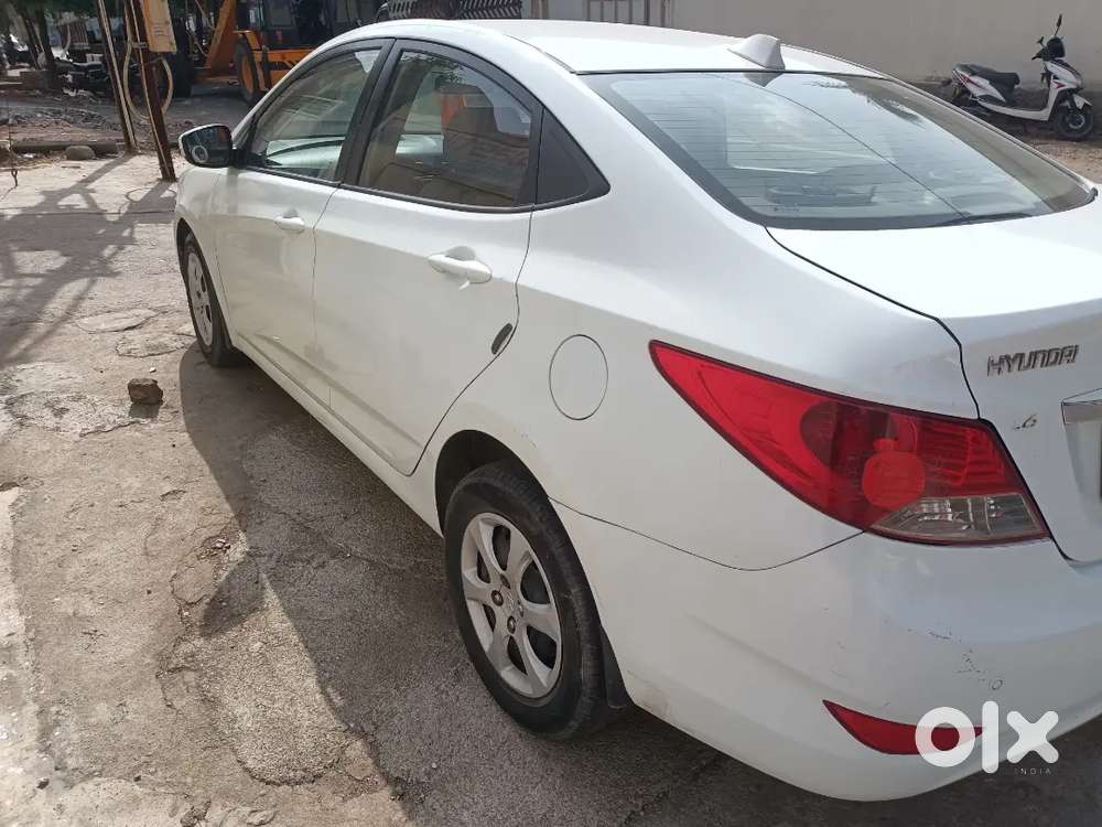 Hyundai Fluidic Verna 2011 Cng & Hybrids