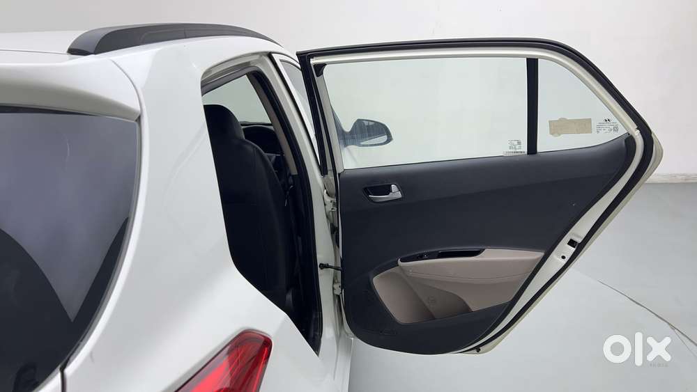 Hyundai Grand I10 [2017-2020] 1.2 Kappa Vtvt Sportz At, 2014, Petrol