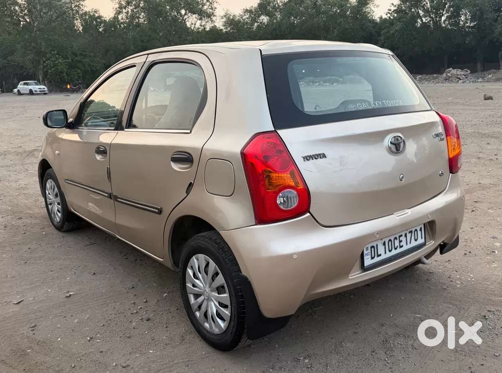 Toyota Etios Liva 1.2 G, 2012, Petrol