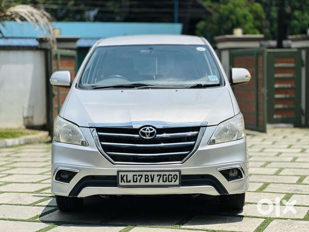 Toyota Innova 2.5 V 7 Str, 2012, Diesel