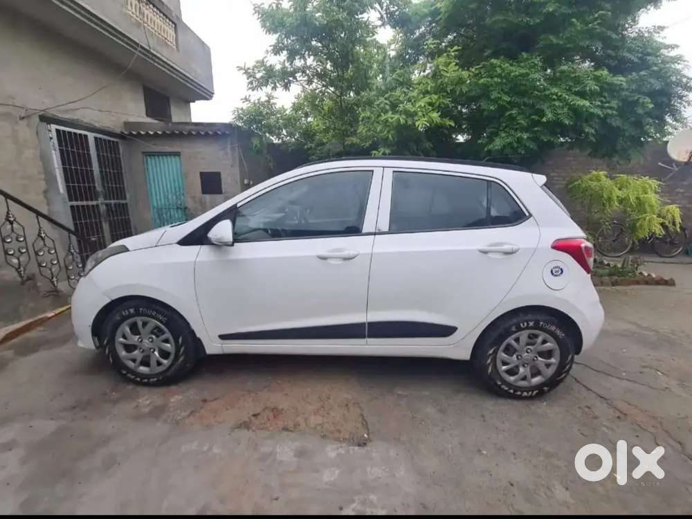 Hyundai Grand I10 2017 Diesel Well Maintained