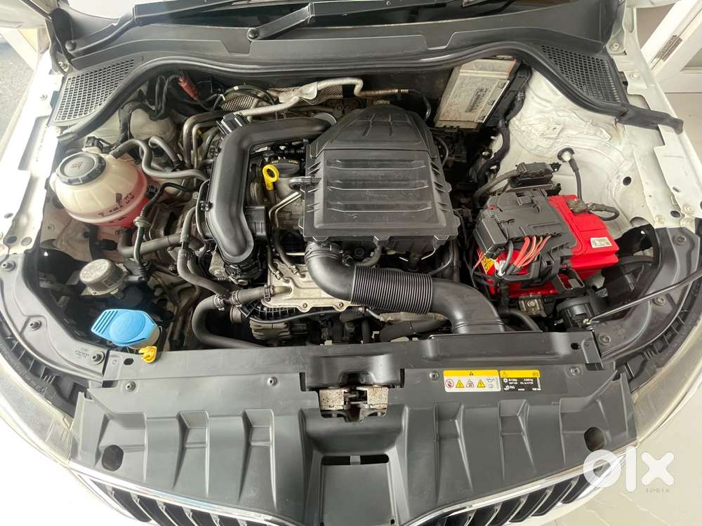 Skoda Rapid 1.0 Tsi Active, 2021, Petrol