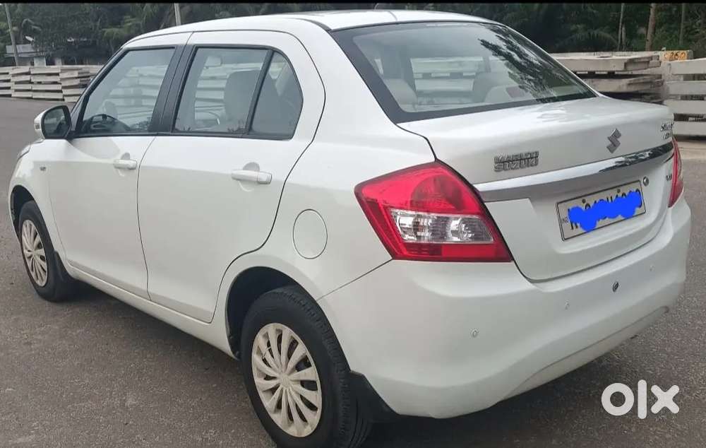 Maruti Suzuki Dzire 15 Petrol Well Maintained New Batt & Tyres, Camera