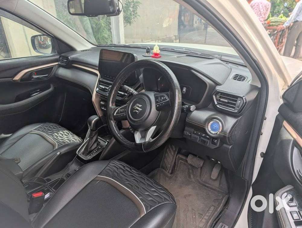 Maruti Suzuki Grand Vitara 1.5 Zeta Smart Hybrid At, 2025, Petrol