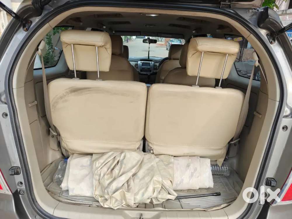 Toyota Innova 2014