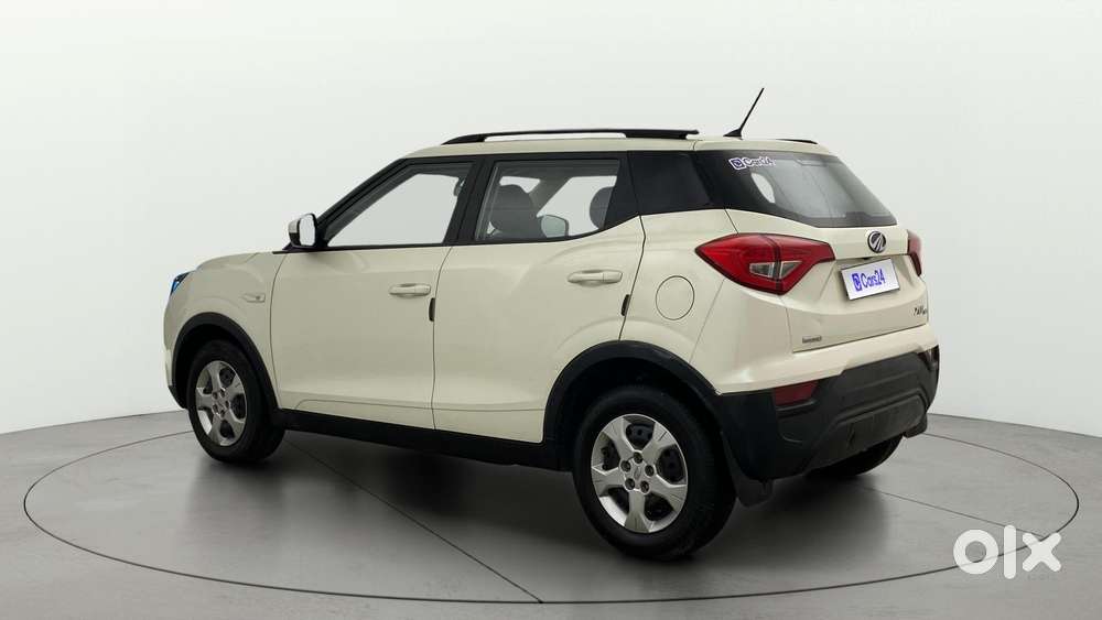 Mahindra Xuv300 W6 Amt Diesel, 2022, Diesel