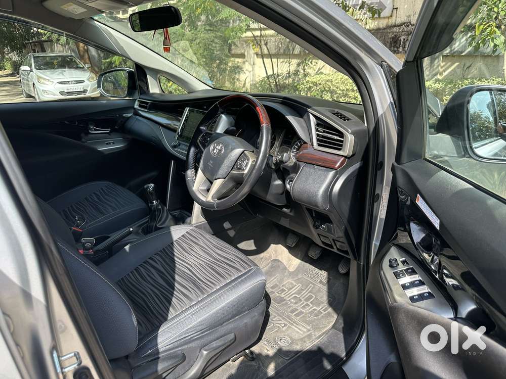 Toyota Innova Crysta