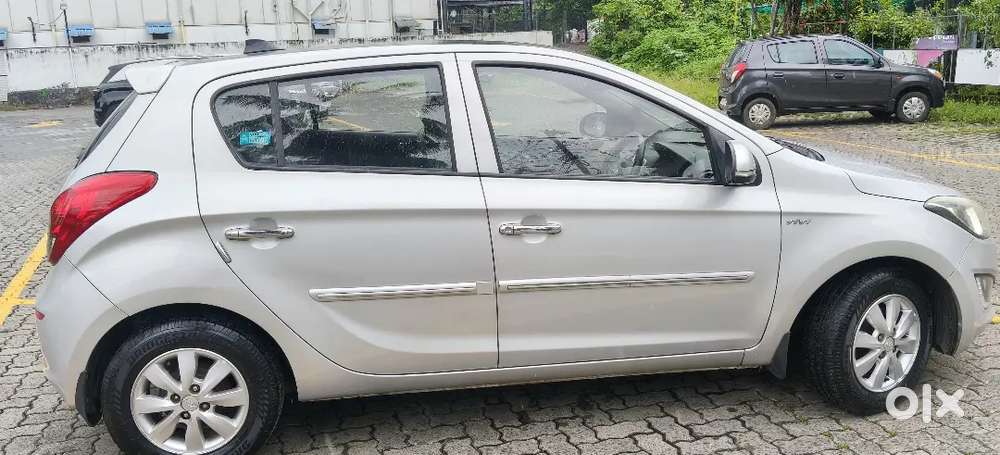 Hyundai I20 2014 Petrol 75000 Km Driven