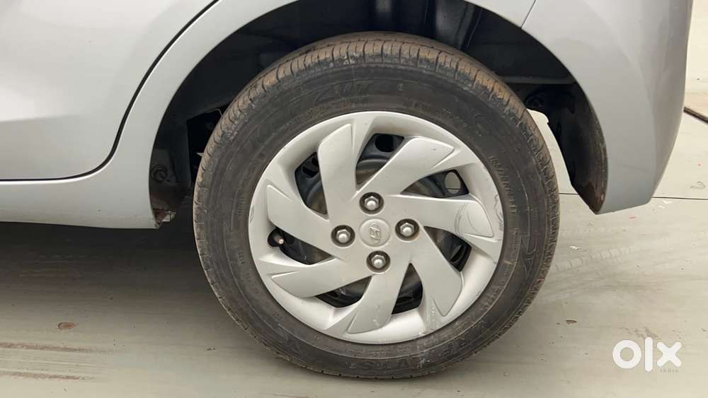 Hyundai Santro Sportz, 2022, Petrol